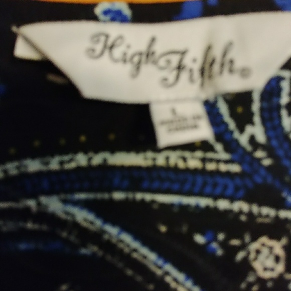 Ladies blouse - Picture 3 of 3